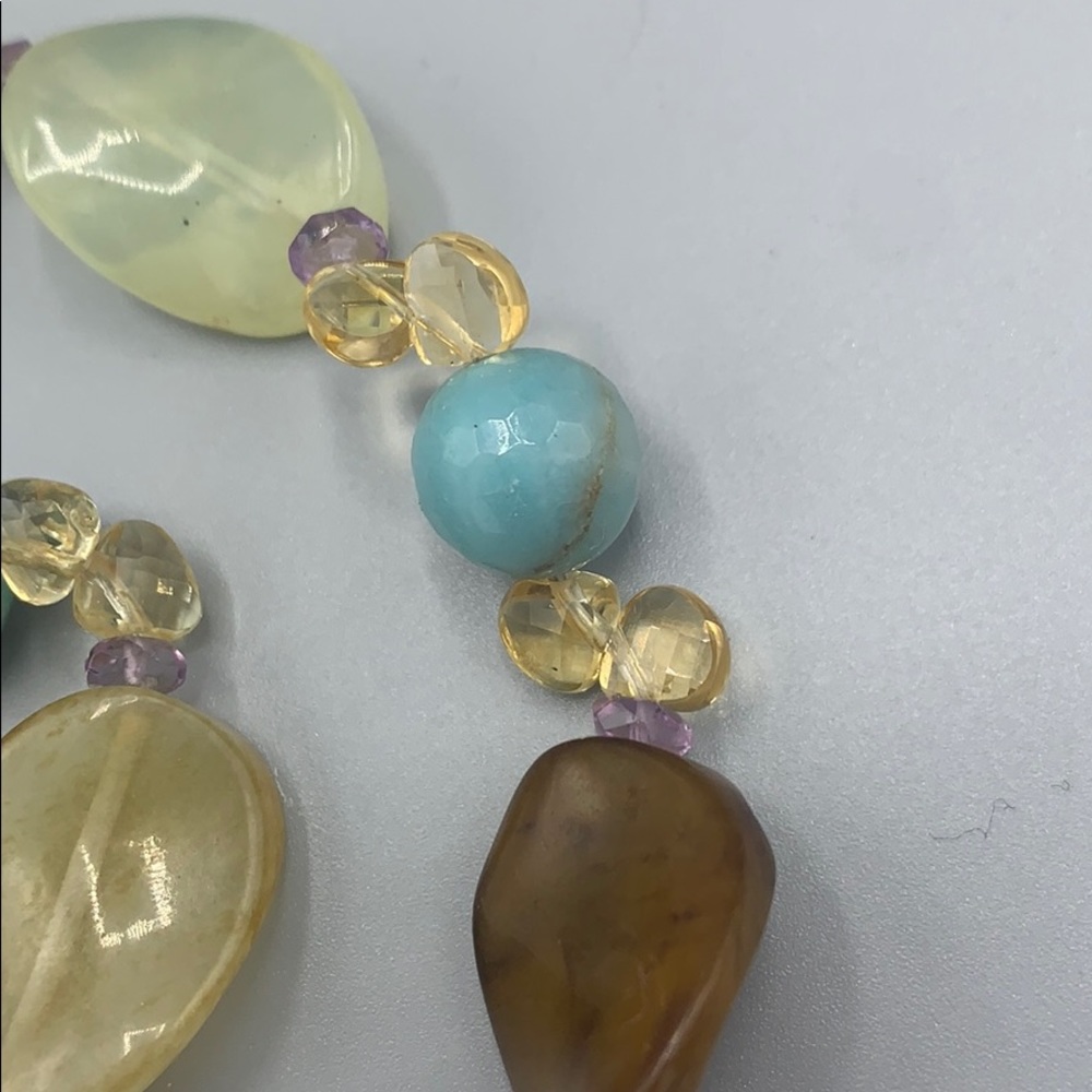 Precious stone necklace